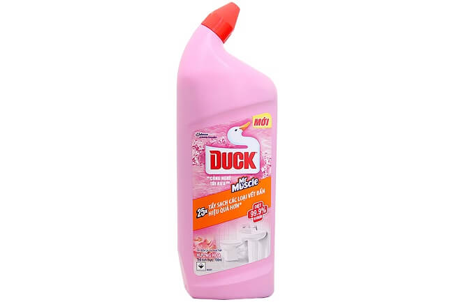 Nước tẩy rửa nhà tắm siêu tẩy Duck